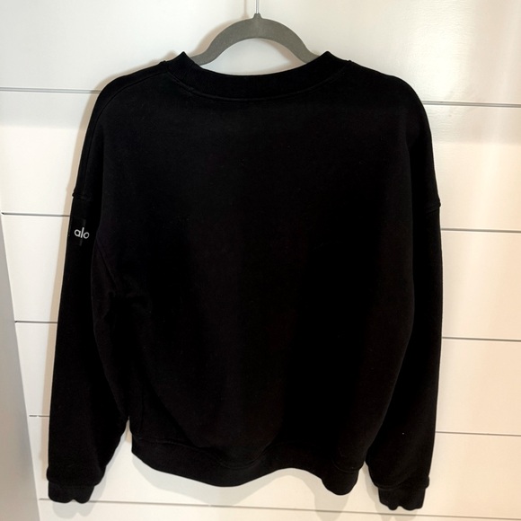 Alo Accolade Crew Neck Sweatshirt. Black. Size Small. Unisex. Only worn once! - Picture 5 of 9